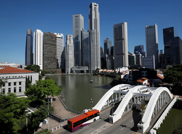 新加坡的超级富豪家庭面临更长的税收减免等待时间