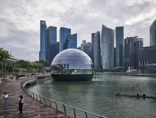 为什么亿万富翁在新加坡设立家族办公室
